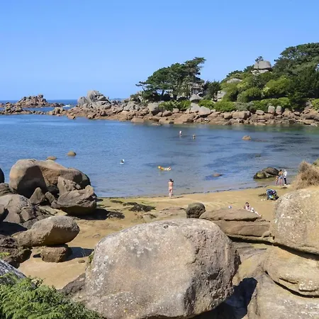 Hébergement de vacances De La Chapelle Pleumeur-Bodou